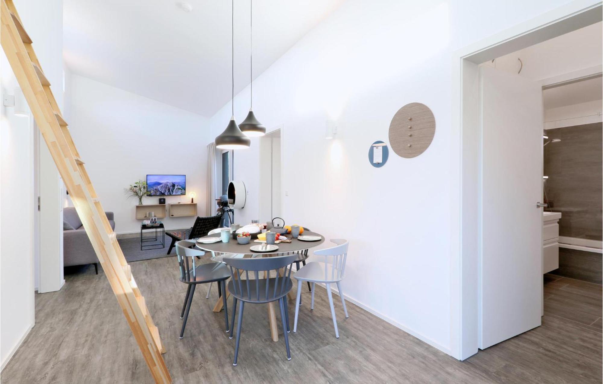 Beach Front Home In Lembruch-Duemmer See With Wifi Luaran gambar