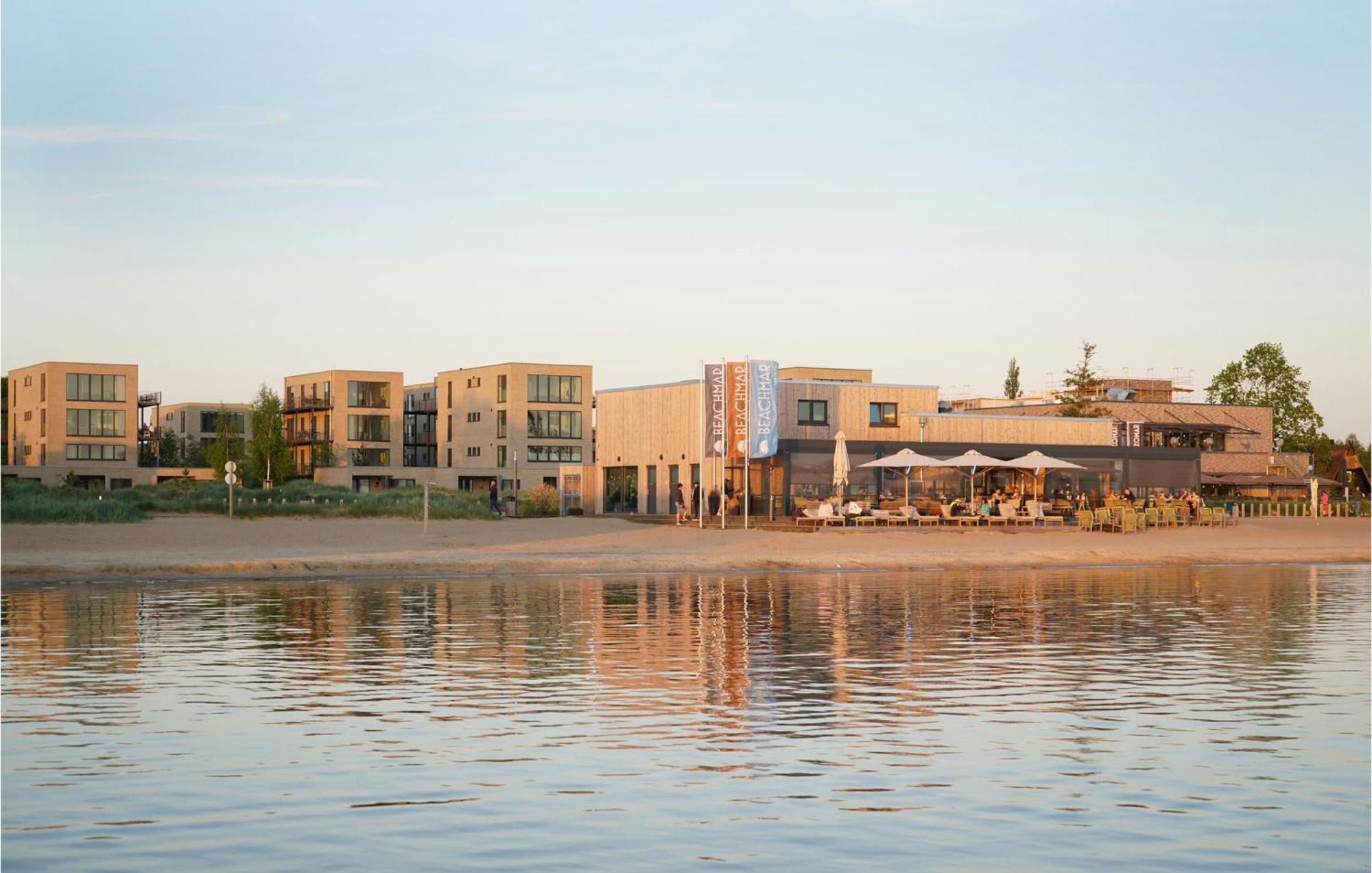 Beach Front Home In Lembruch-Duemmer See With Wifi Luaran gambar